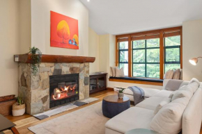 Peaceful Home with PRIVATE Hot Tub and Garage by Harmony Whistler